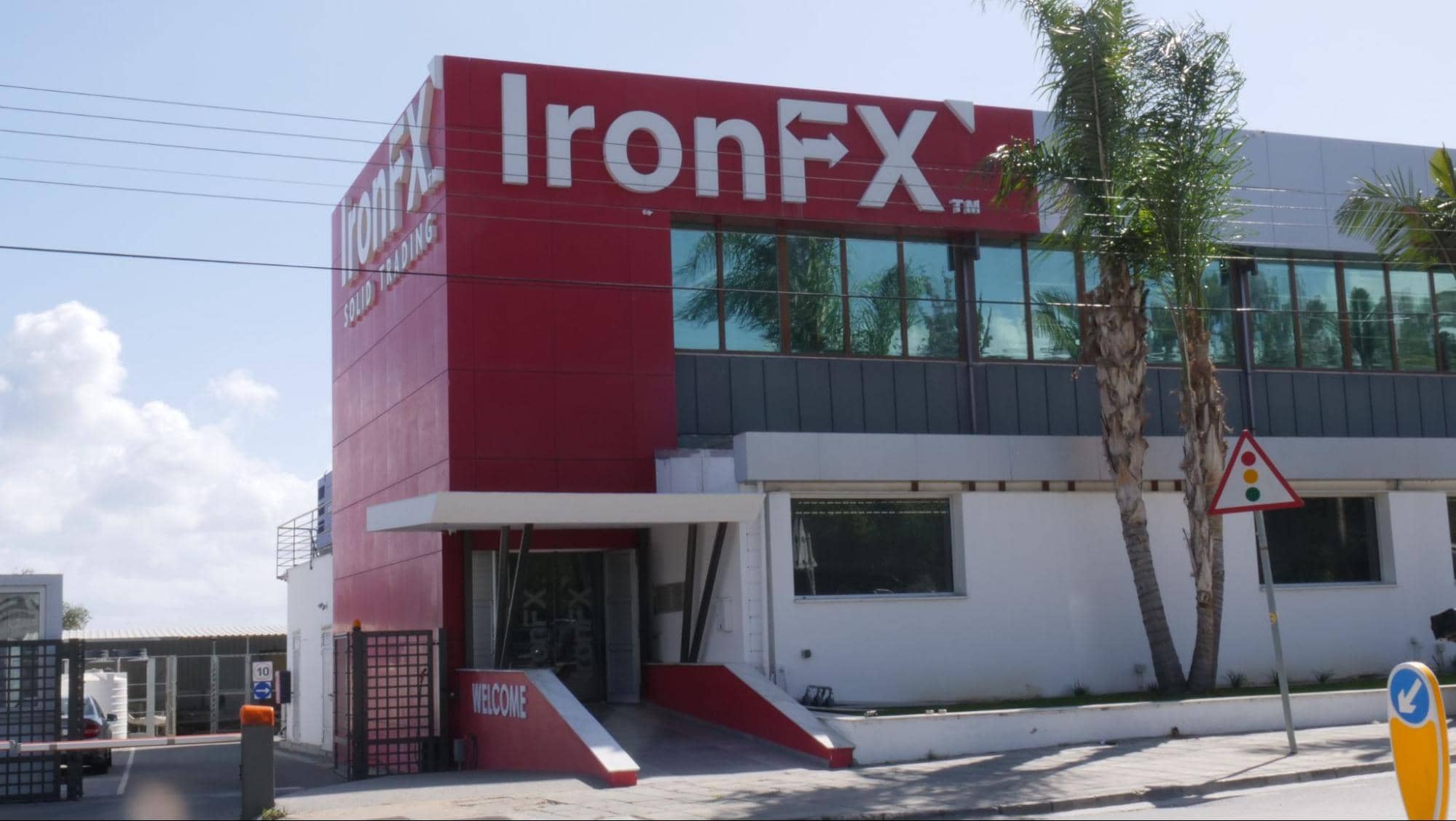 IronFXの展望